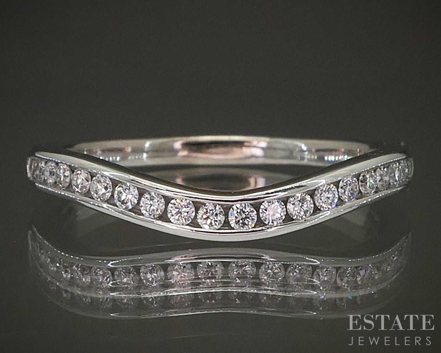 14k White Gold Natural .20ctw Diamond Ladies Contour Wedding Band 1.9g p23971