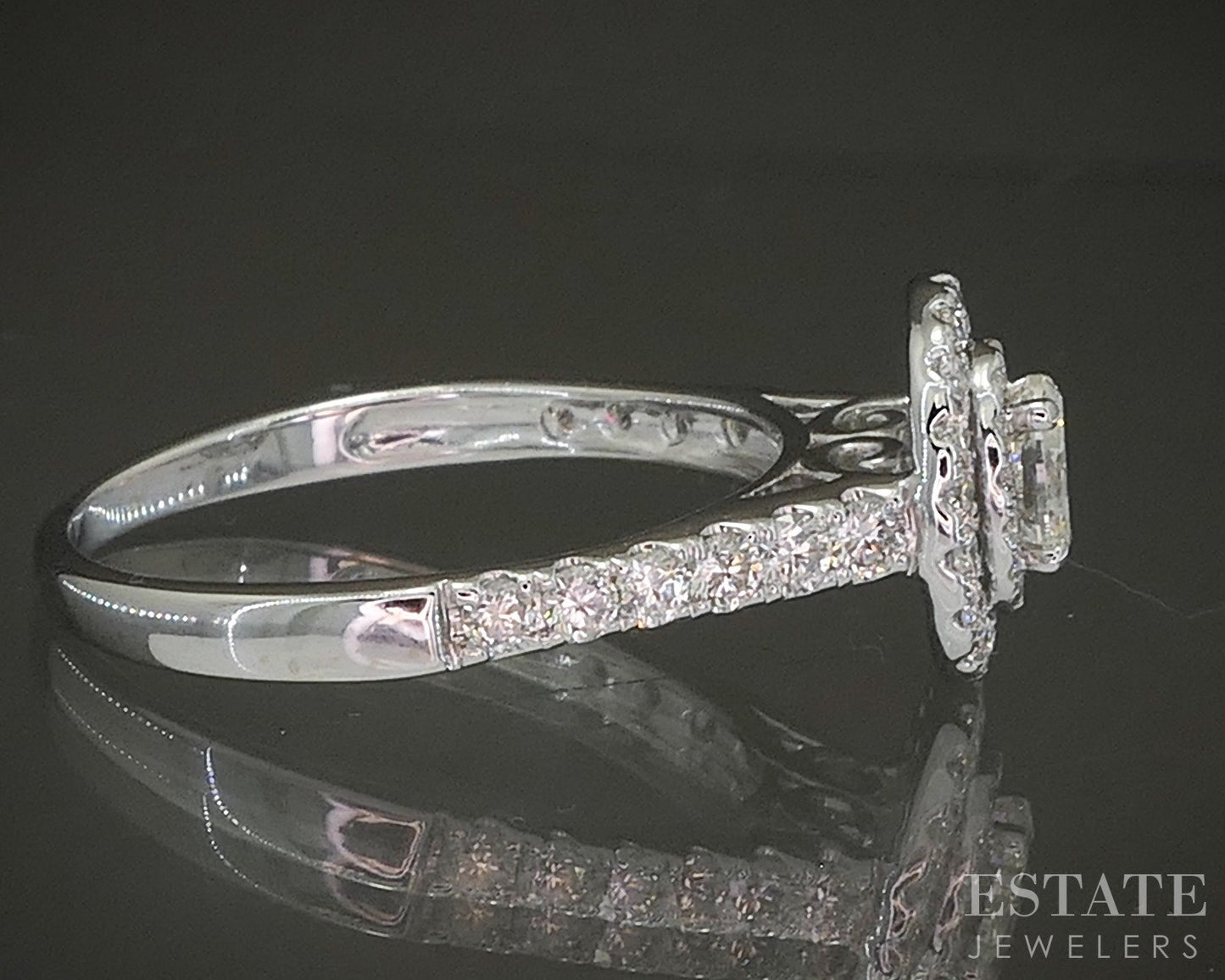14k White Gold Oval Natural .86ctw Diamond Halo Engagement Ring 3.7g p24912