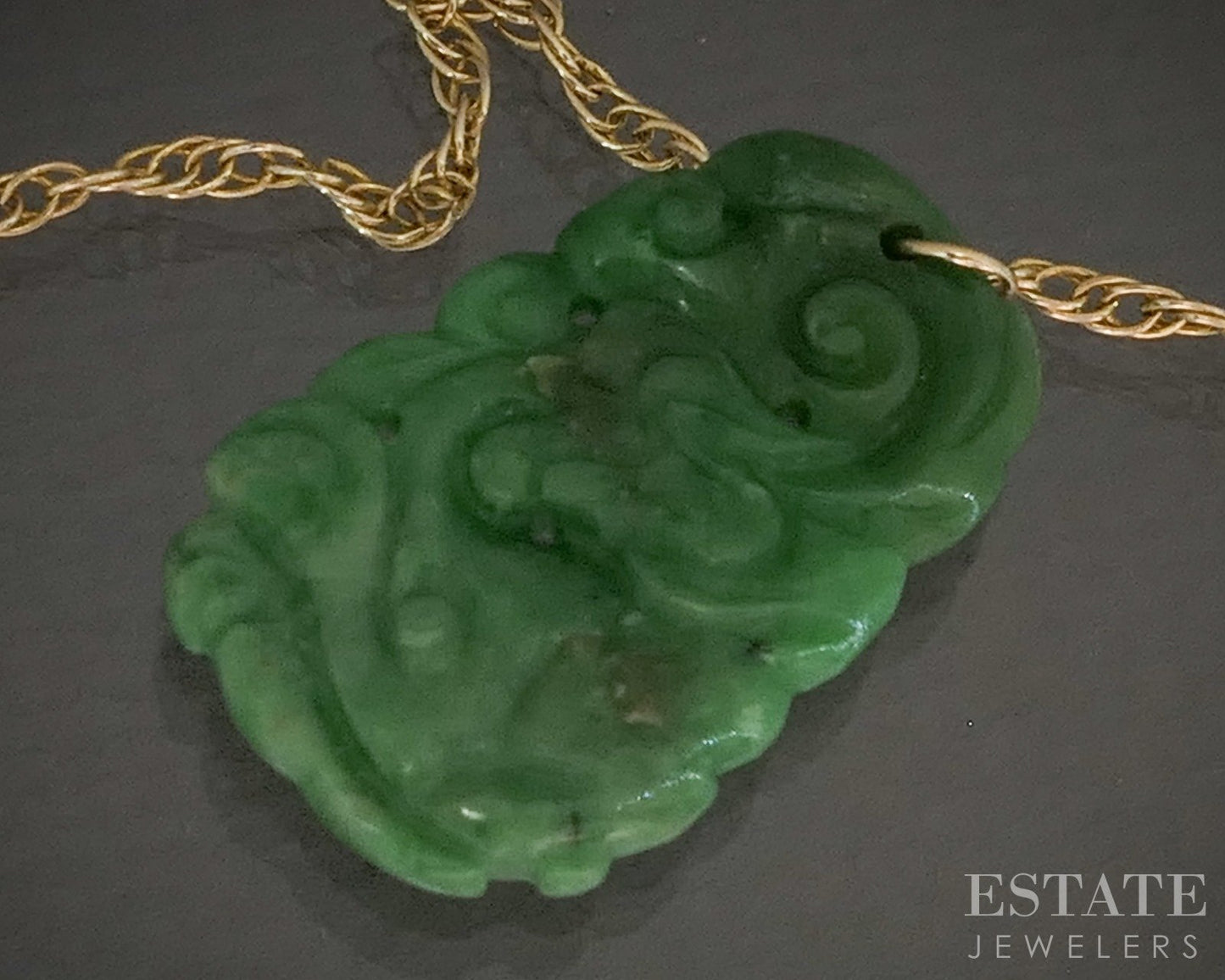 Vintage 14k Yellow Gold Carved Natural Green Jade Ladies Necklace 4g 21"L p24797