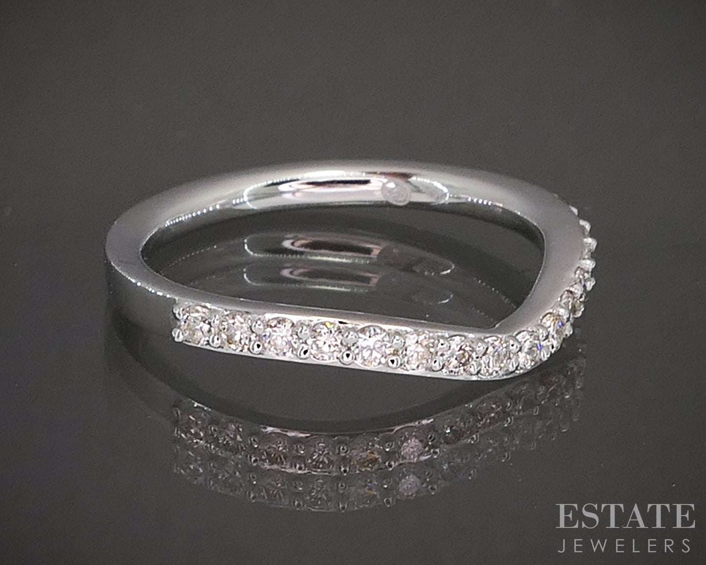 14k White Gold .30ctw Natural Diamond Curved Contour Wedding Band Ring p22556