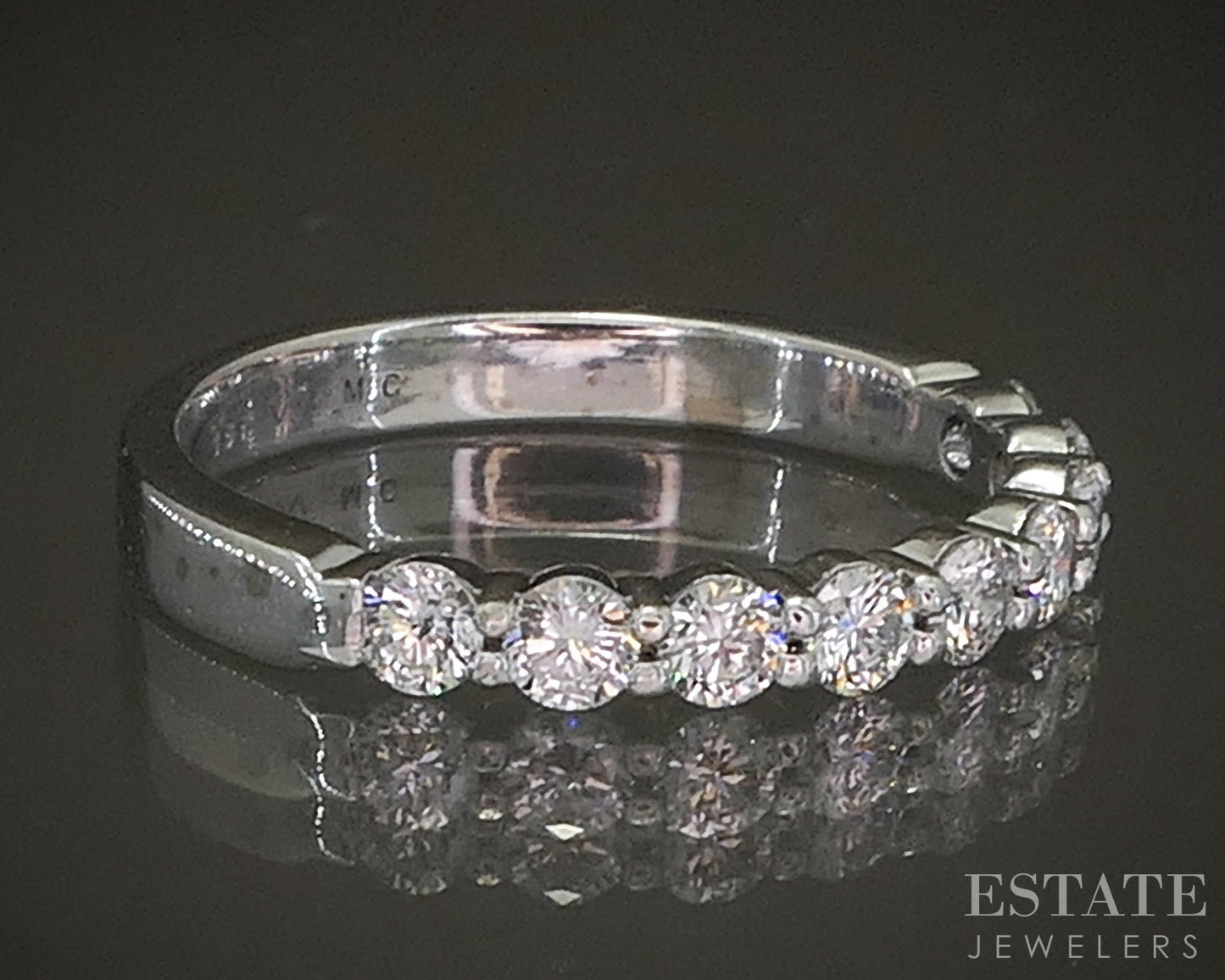 18k White Gold Natural .45ctw Diamond Ladies Wedding Band 2.6g p22829
