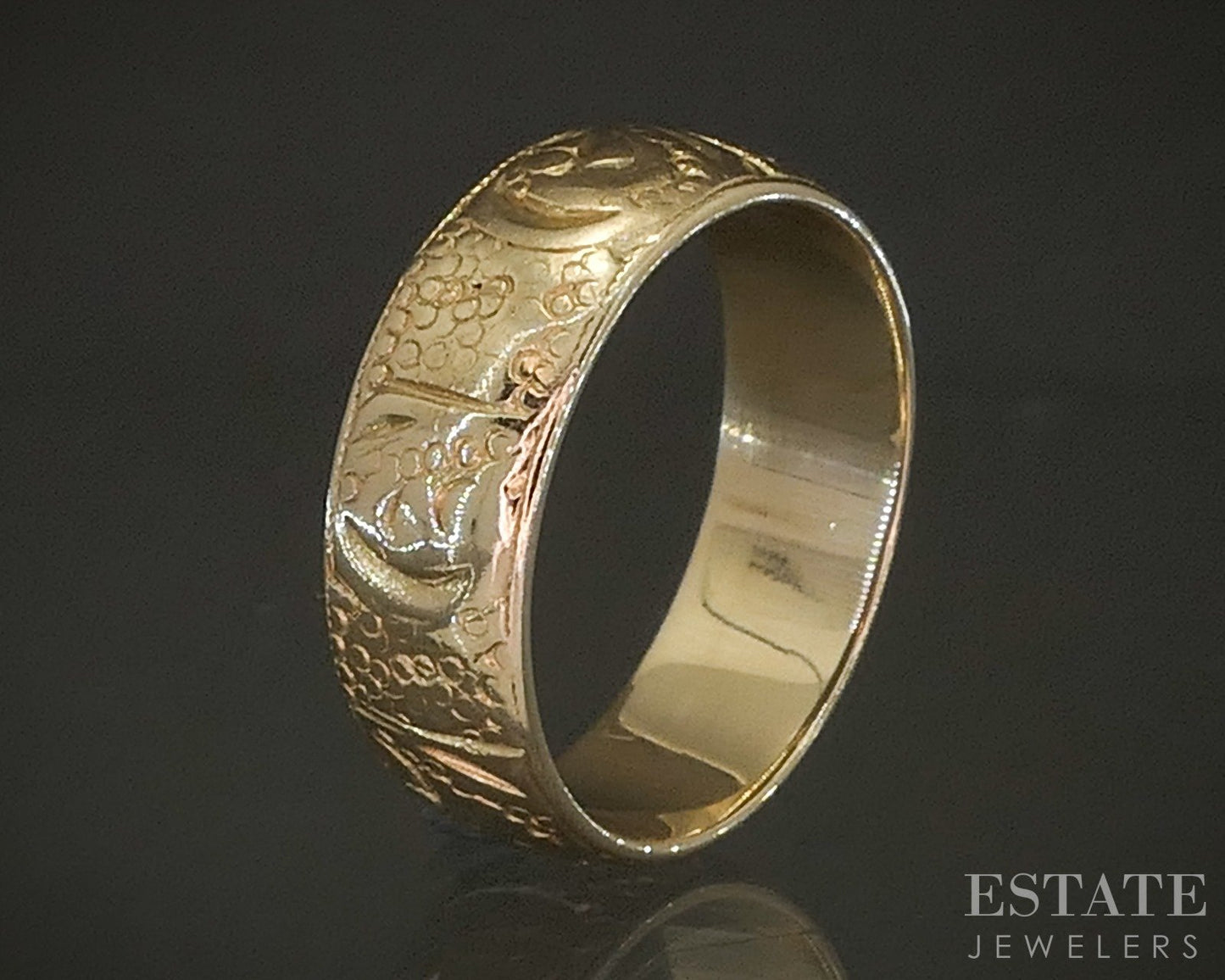 Antique 14k Yellow Gold 5.8mm Engraved Cigar Band Ring 4.1g p22782