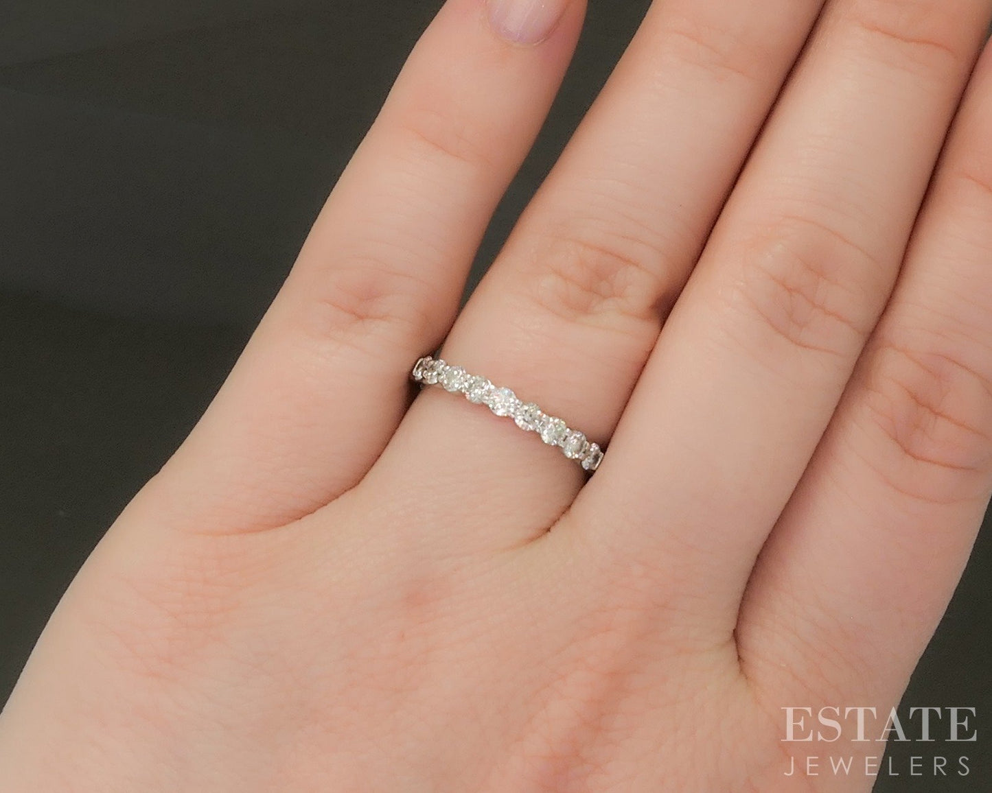 18k White Gold Natural .50ctw Diamond Ladies Wedding Band 2.6g p22830