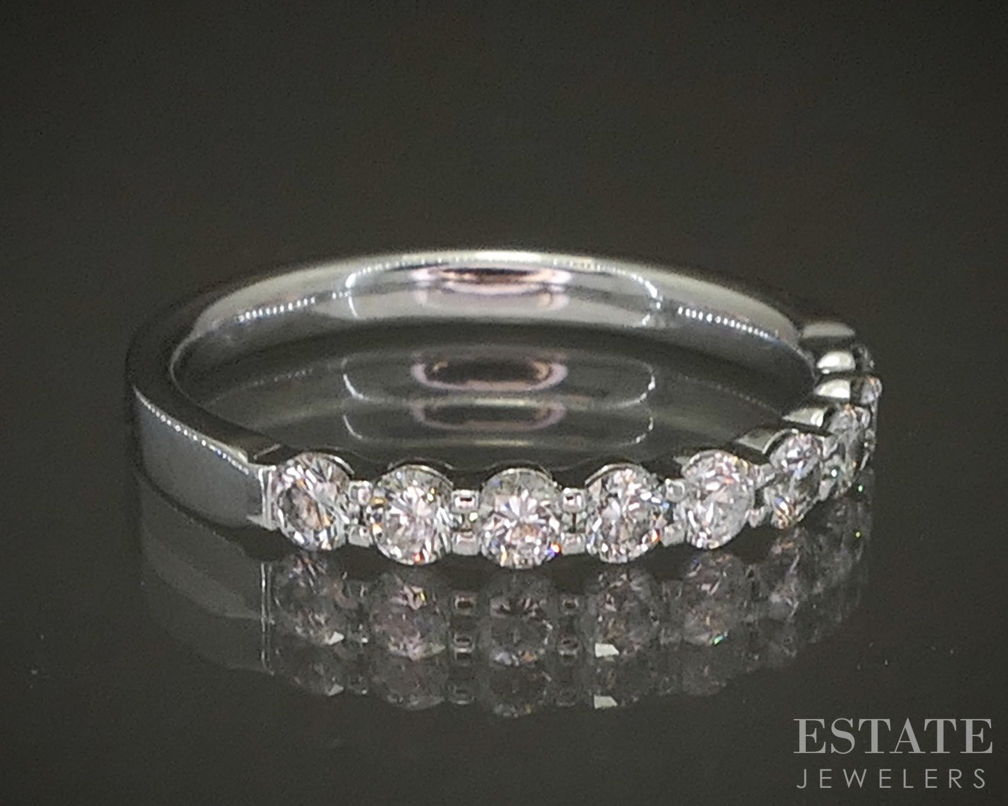 18k White Gold Natural .50ctw Diamond Ladies Wedding Band 2.6g p22830