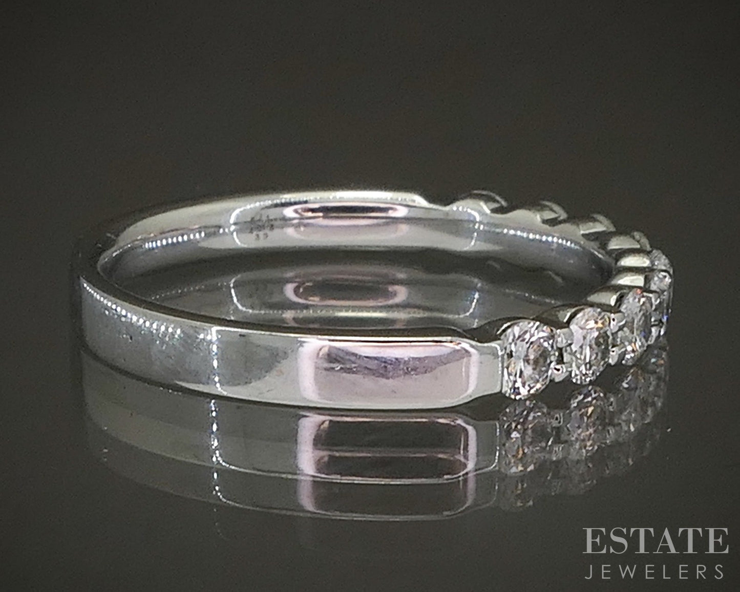 18k White Gold Natural .50ctw Diamond Ladies Wedding Band 2.6g p22830