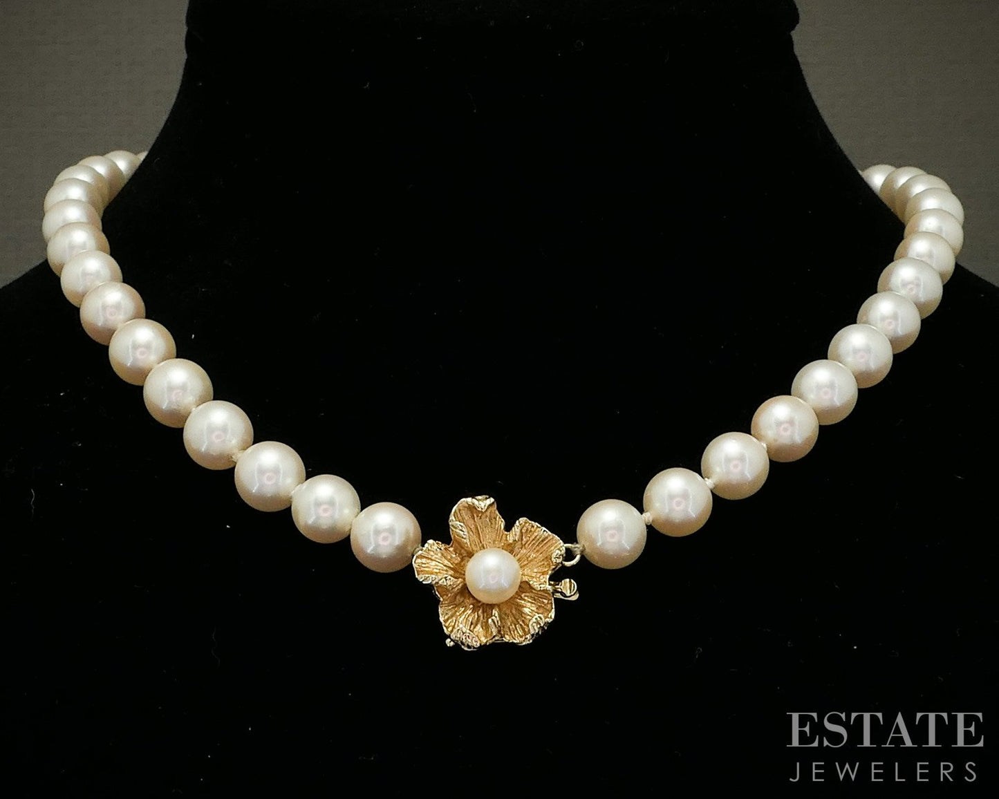 14k Yellow Gold 8.2mm Akoya Pearl Flower Clasp Ladies Necklace 16"L p26464