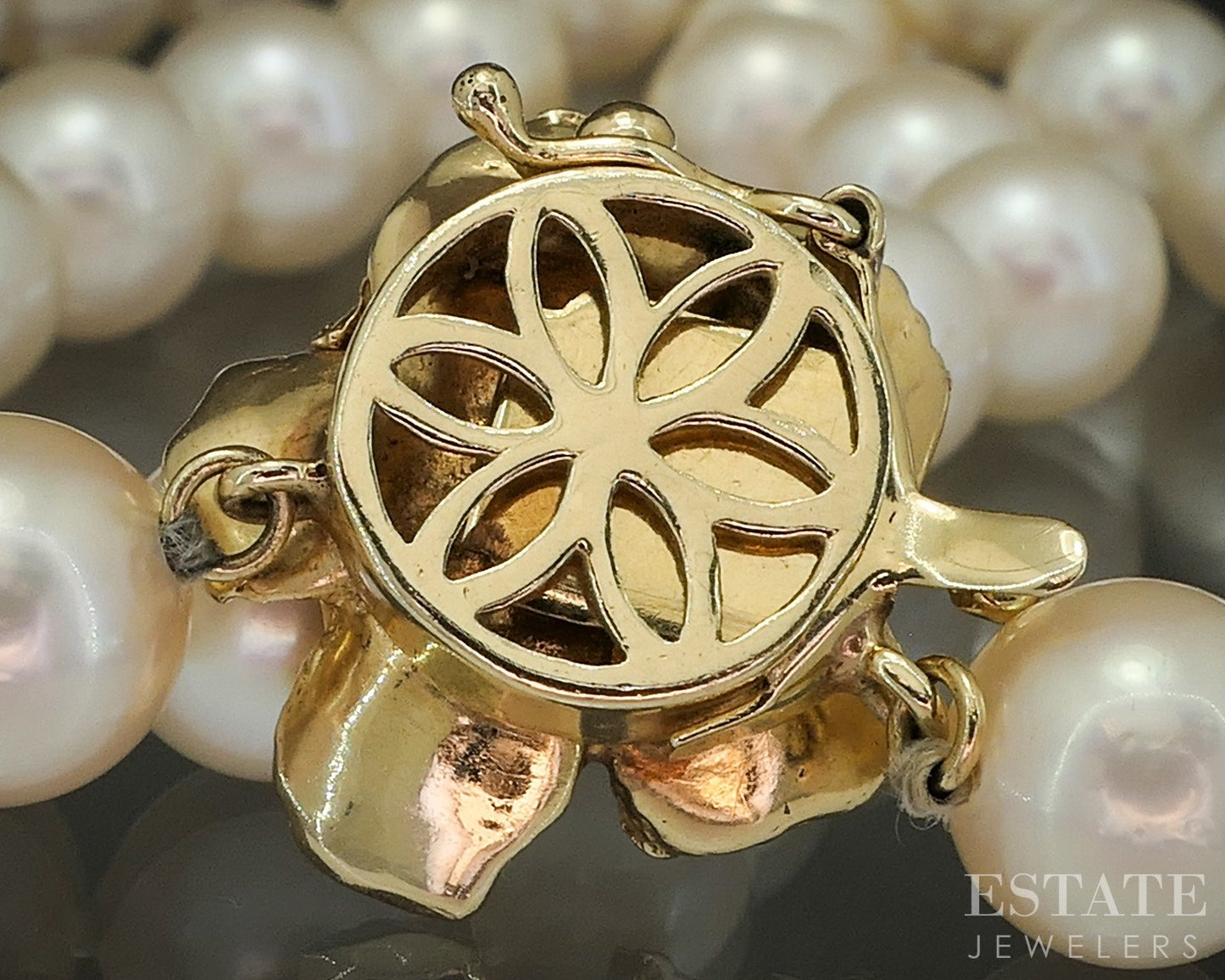 14k Yellow Gold 8.2mm Akoya Pearl Flower Clasp Ladies Necklace 16"L p26464