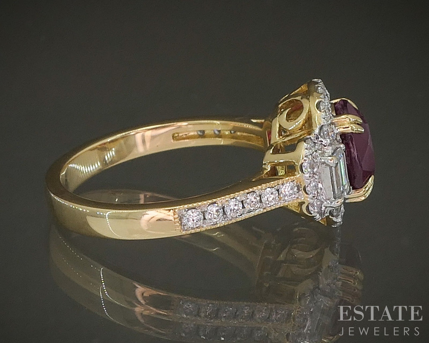18k Yellow Gold Oval Cut Natural 1.5ct Ruby & Diamond Ring 5.5g p24431