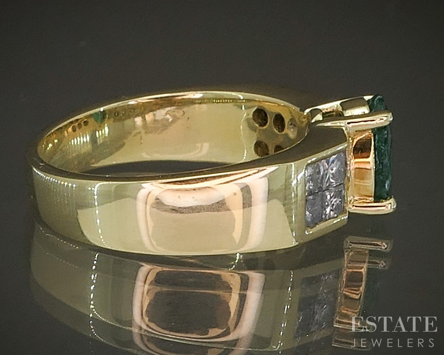 18k Yellow Gold Oval Natural .80ct Emerald & Diamond Ladies Ring 7.8g p23934