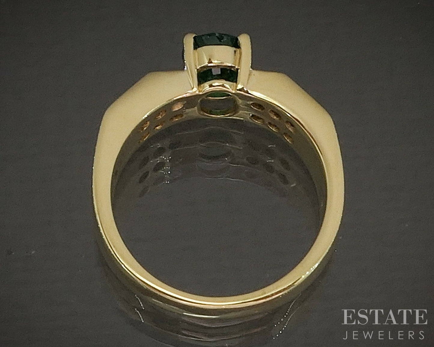 18k Yellow Gold Oval Natural .80ct Emerald & Diamond Ladies Ring 7.8g p23934