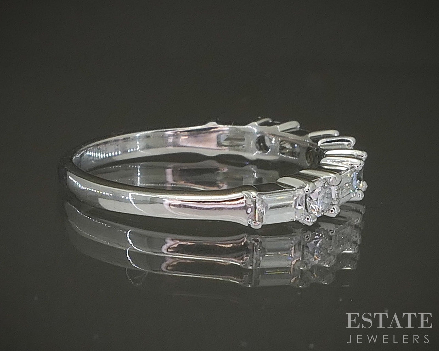 14k White Gold Lab Created Diamond Ladies Wedding Band Ring 1.9g p24871b