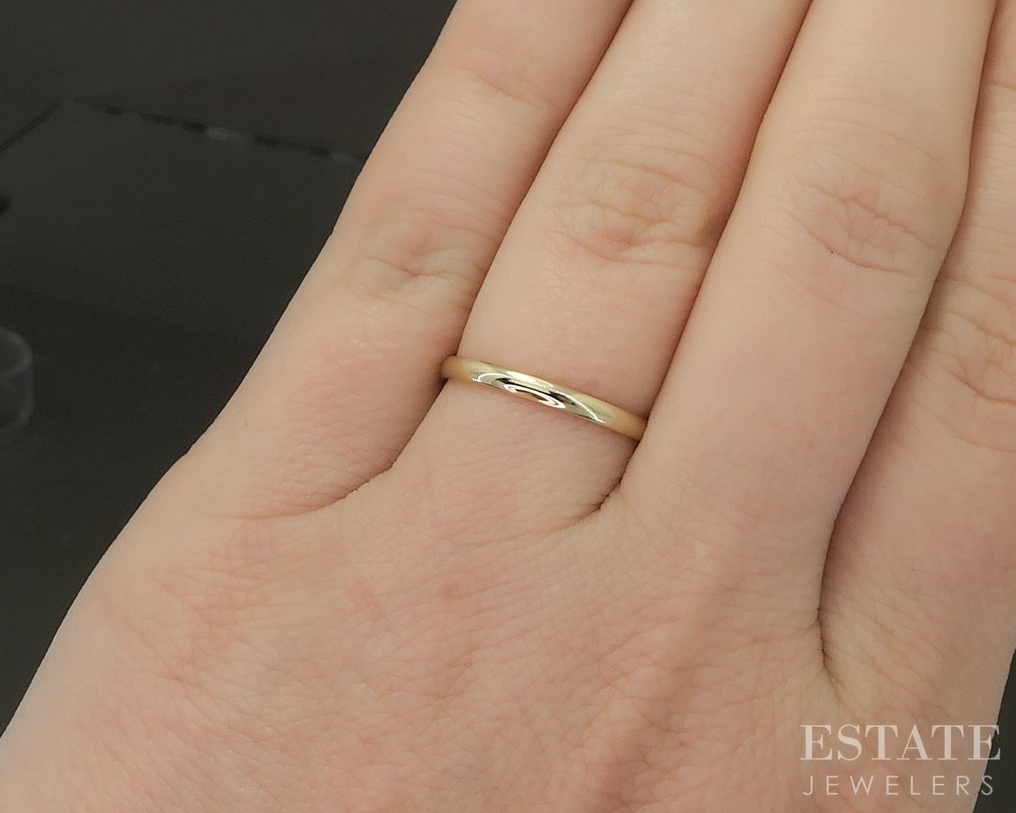 10k Yellow Gold 1.8mm Smooth Comfort Fit Ladies Wedding Band 1.1g p25415b