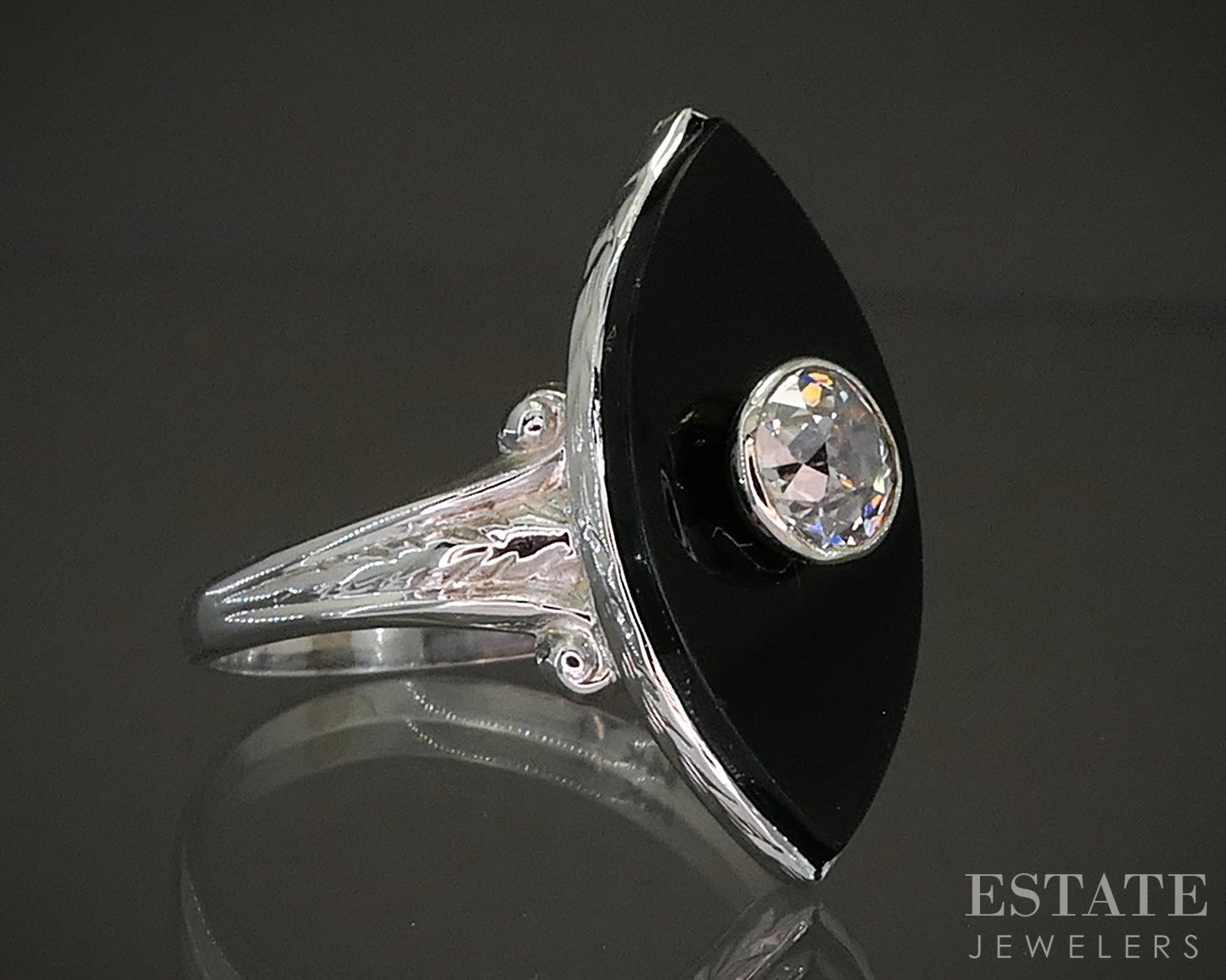Vintage 14k White Gold OEC Natural Diamond & Black Onyx Navette Ring 3.3g p26285