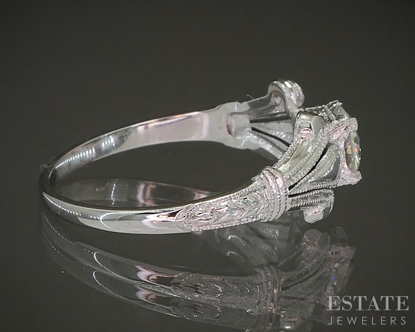 Vintage 18k White Gold Mine Cut Natural .52ct Diamond Solitaire Ring 2.7g p26012