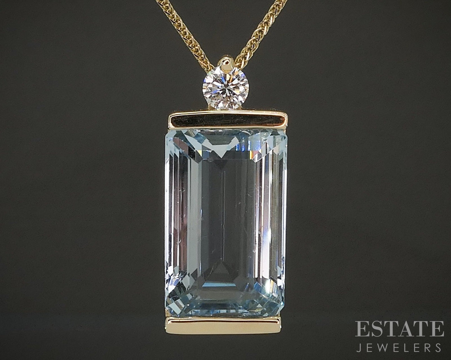 14k Yellow Gold Natural 9.78ct Aquamarine & Diamond Necklace 10.7g 18"L p28209