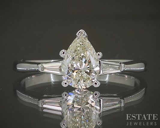 18k White Gold Pear Natural .82ctw Diamond Engagement Ring 2.3g p27928