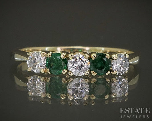 14k Yellow Gold Natural Emerald & Diamond Ladies Band Ring 2.0g p27485