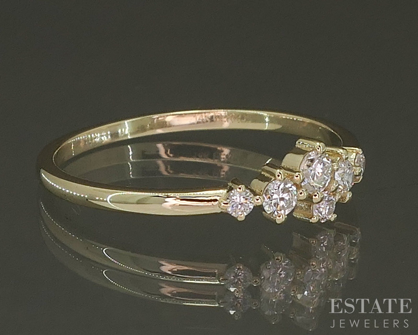 14k Yellow Gold Natural .14ctw Diamond Scattered Ladies Band Ring 1.5g p26324b