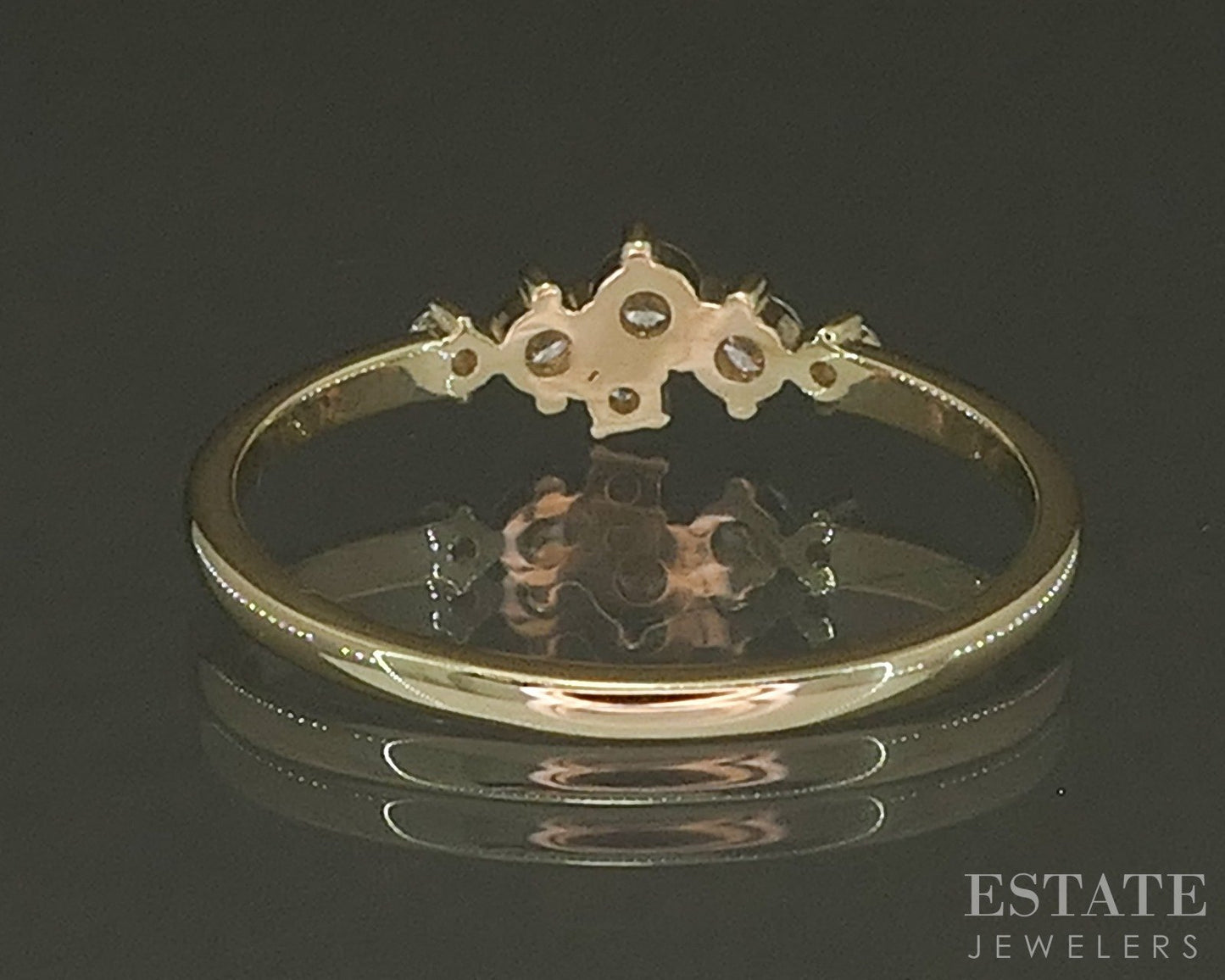 14k Yellow Gold Natural .14ctw Diamond Scattered Ladies Band Ring 1.5g p26324b