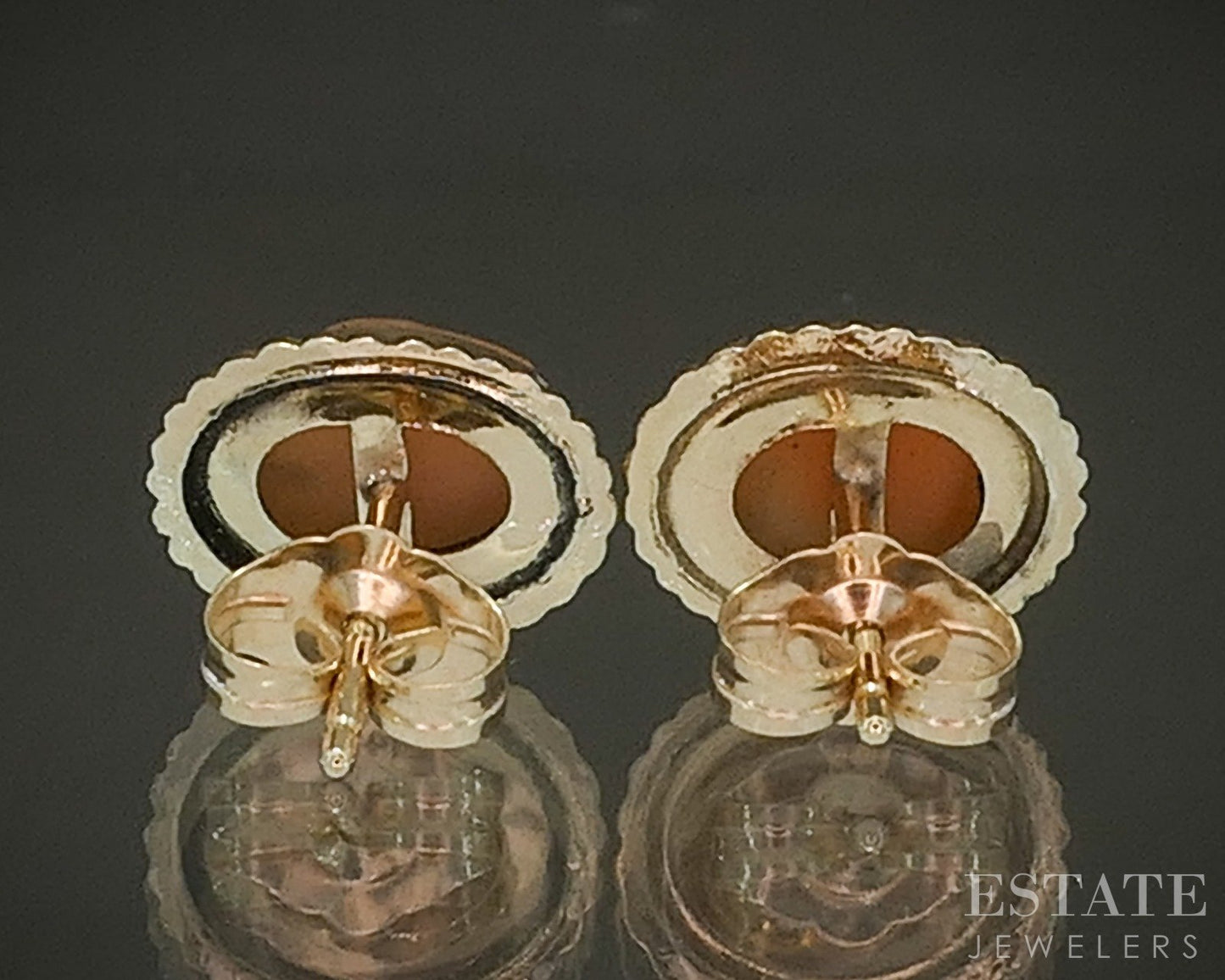 Vintage 14k Yellow Gold Natural Cameo Stud Ladies Earrings 1.2g p27994
