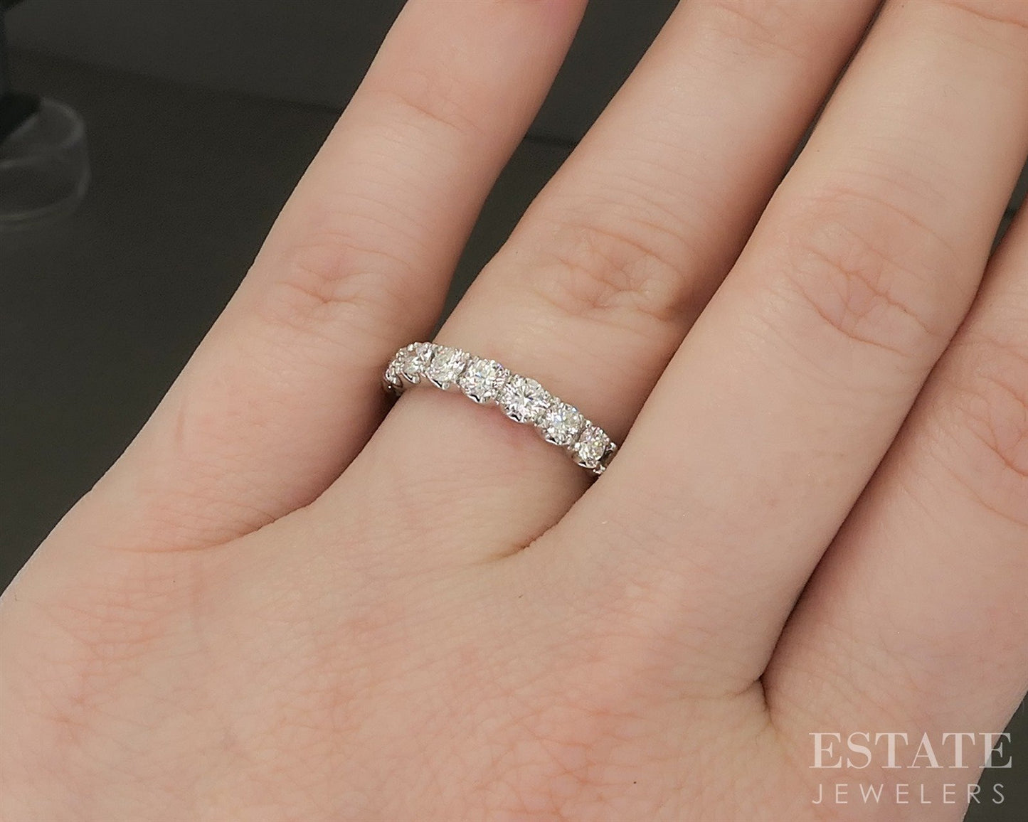 14k White Gold Natural .63ctw Diamond 9-Stone Ladies Wedding Band 3.6g p27132