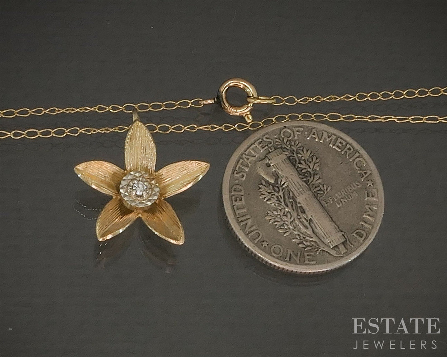 Vintage 14k Yellow Gold Natural Diamond Flower Necklace 1.6g 18"L p25538
