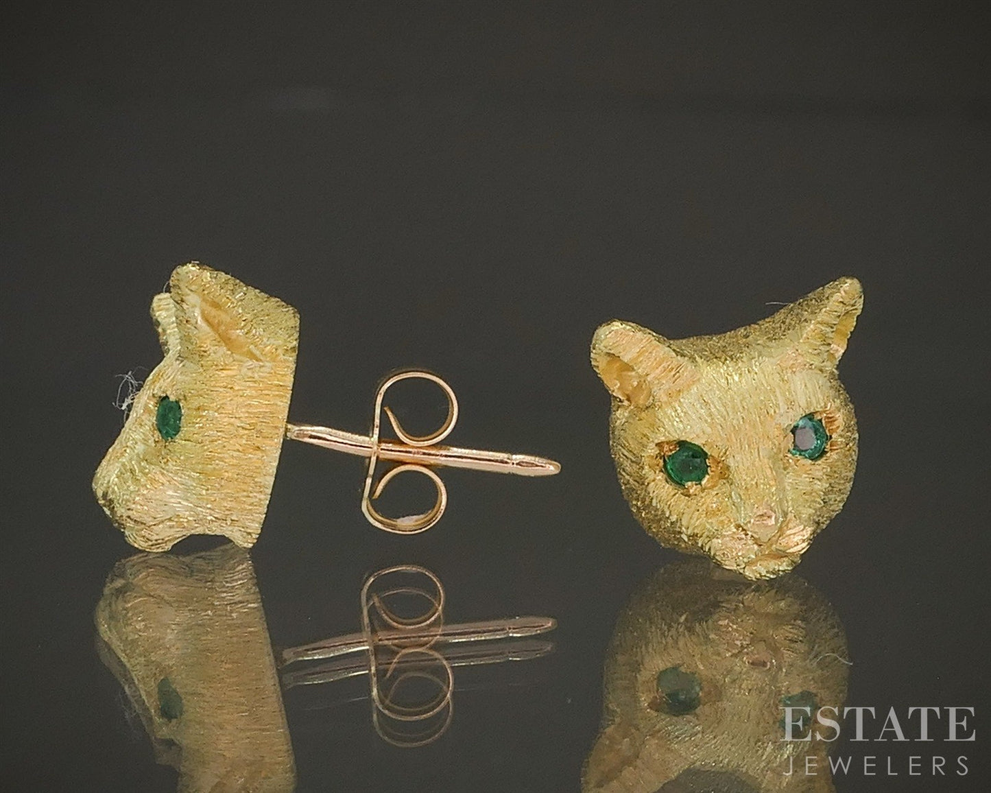 18k Yellow Gold Natural Emerald Cat Head Stud Earrings 6.5g p26545