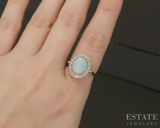 Vintage 14k Yellow Gold Oval Natural Opal & Diamond Ladies Ring 5.0g p26995