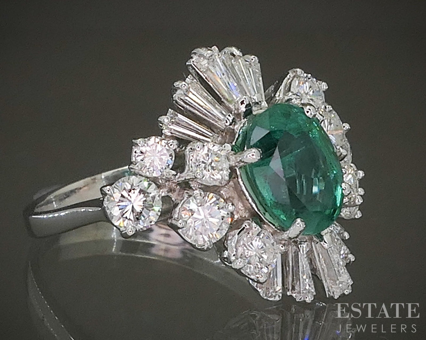 18k White Gold IGI Natural 1.30ct Emerald & Diamond Cocktail Ring 5.5g p28136
