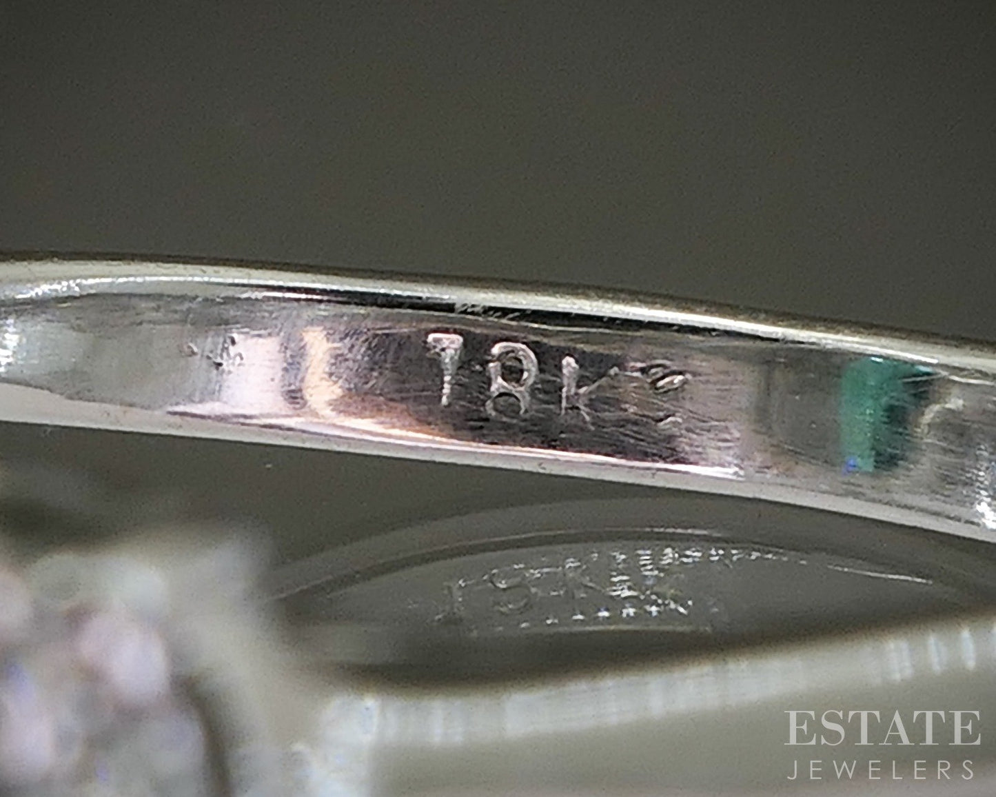 18k White Gold IGI Natural 1.30ct Emerald & Diamond Cocktail Ring 5.5g p28136
