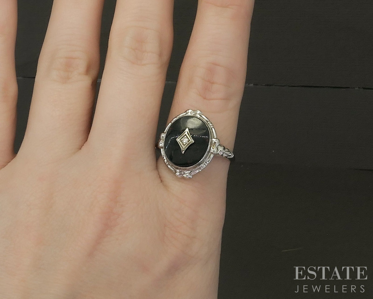 Vintage 10k White Gold Natural Bloodstone & Diamond Ladies Ring 3.7g p28708