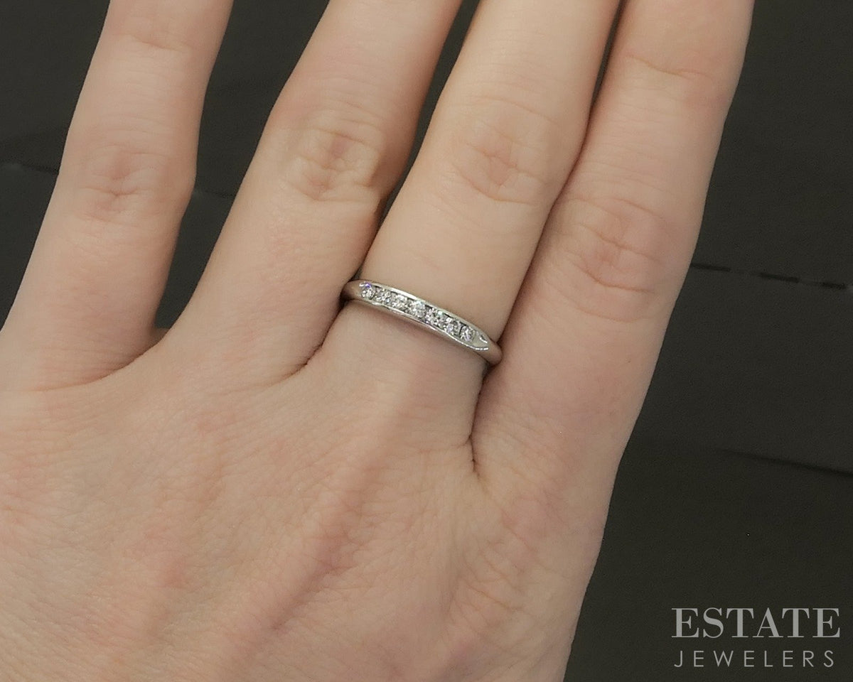 Vintage Platinum Round Natural .14ctw Diamond Ladies Wedding Band 2.8g p28579