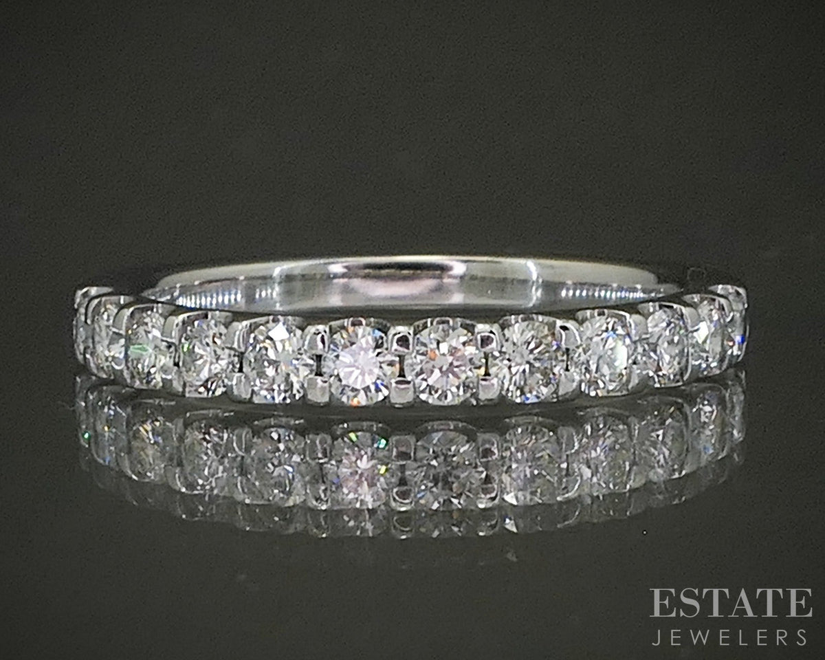 14k White Gold Round Natural .36ctw Diamond Ladies Wedding Band 2.4g p28775