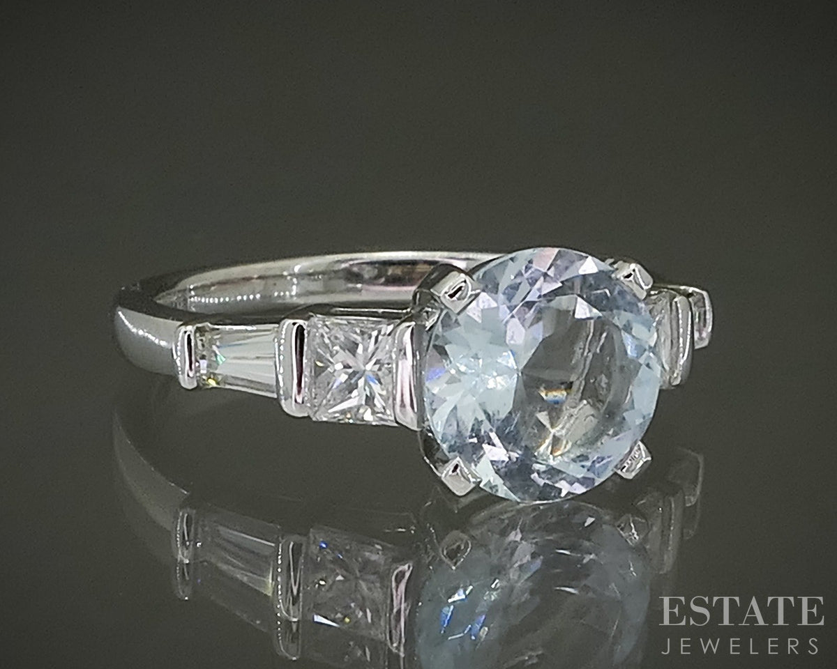 14k White Gold Round Natural 1.54ct Aquamarine & Diamond Ring 3.5g p31123