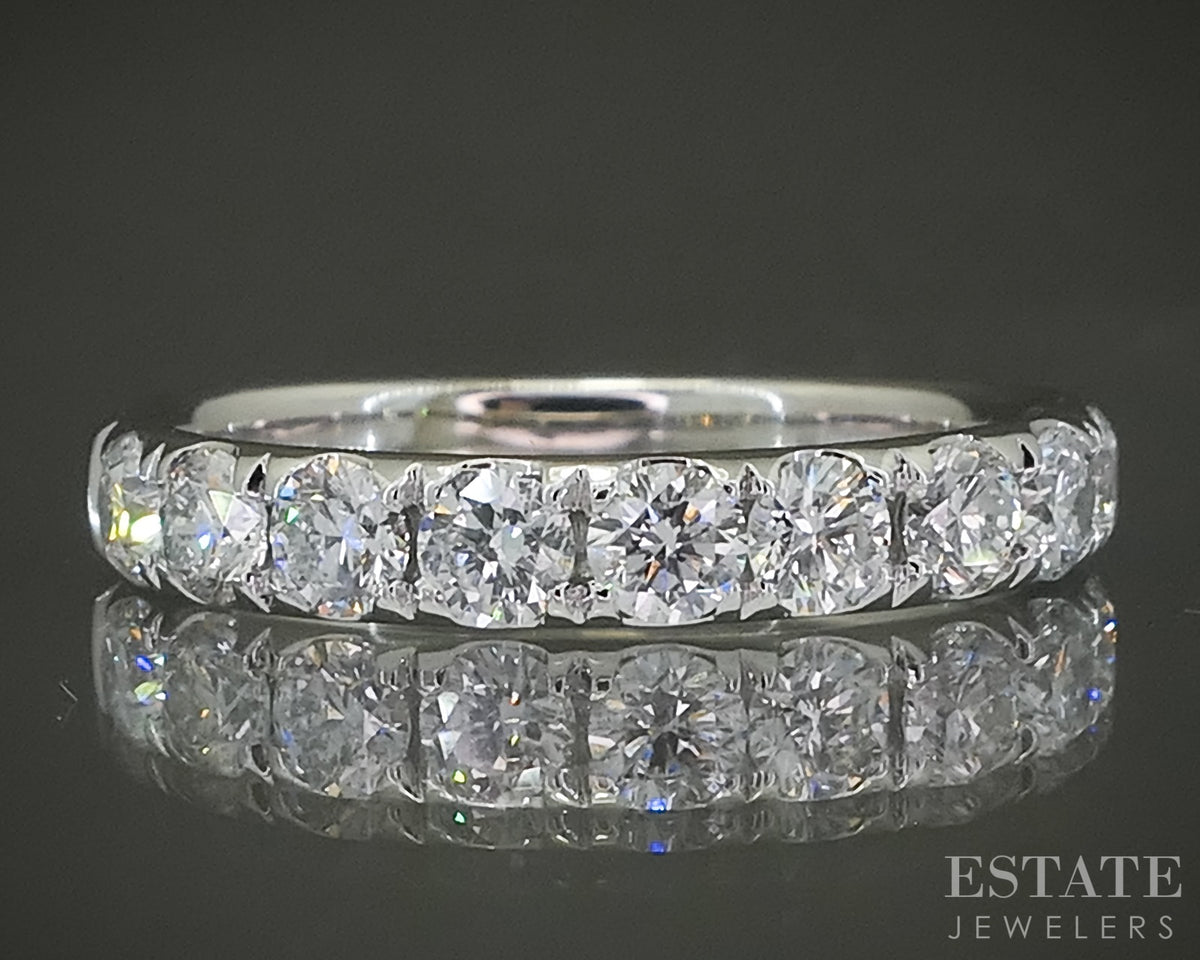 14k White Gold Round Natural .93ctw Diamond Ladies Wedding Band 2.7g p30257