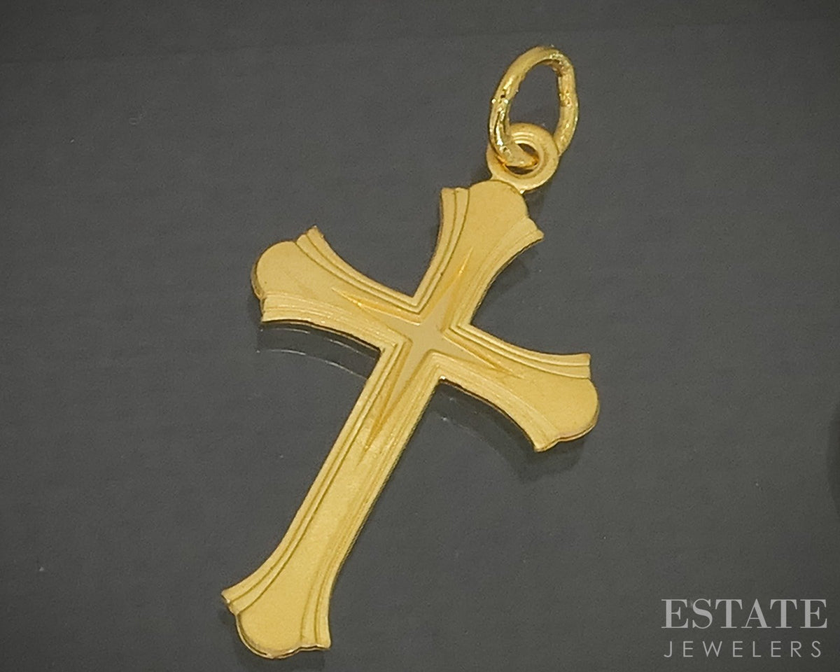 24k Yellow Gold Smooth Ladies Cross Pendant 2.2g p29257