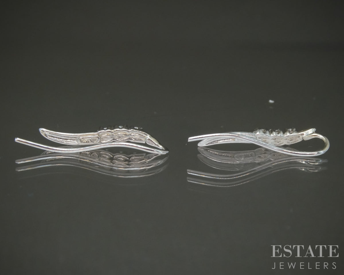 14k White Gold Natural .12ctw Diamond Freeform Earrings 1.2g p29527b