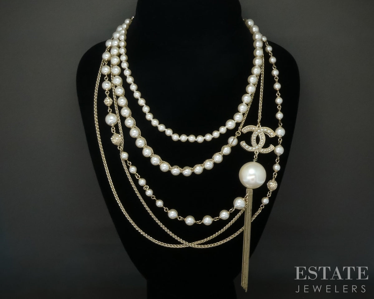 Chanel Signature Look Bijoux Fantaisie Faux Pearl Multi Strand Necklace p31858