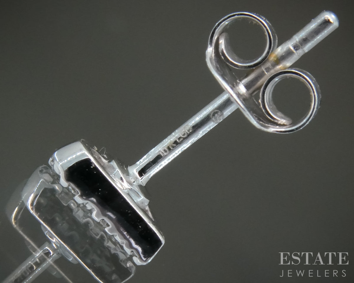 10k White Gold Lab Created .08ctw Diamond Heart Stud Earrings p32516