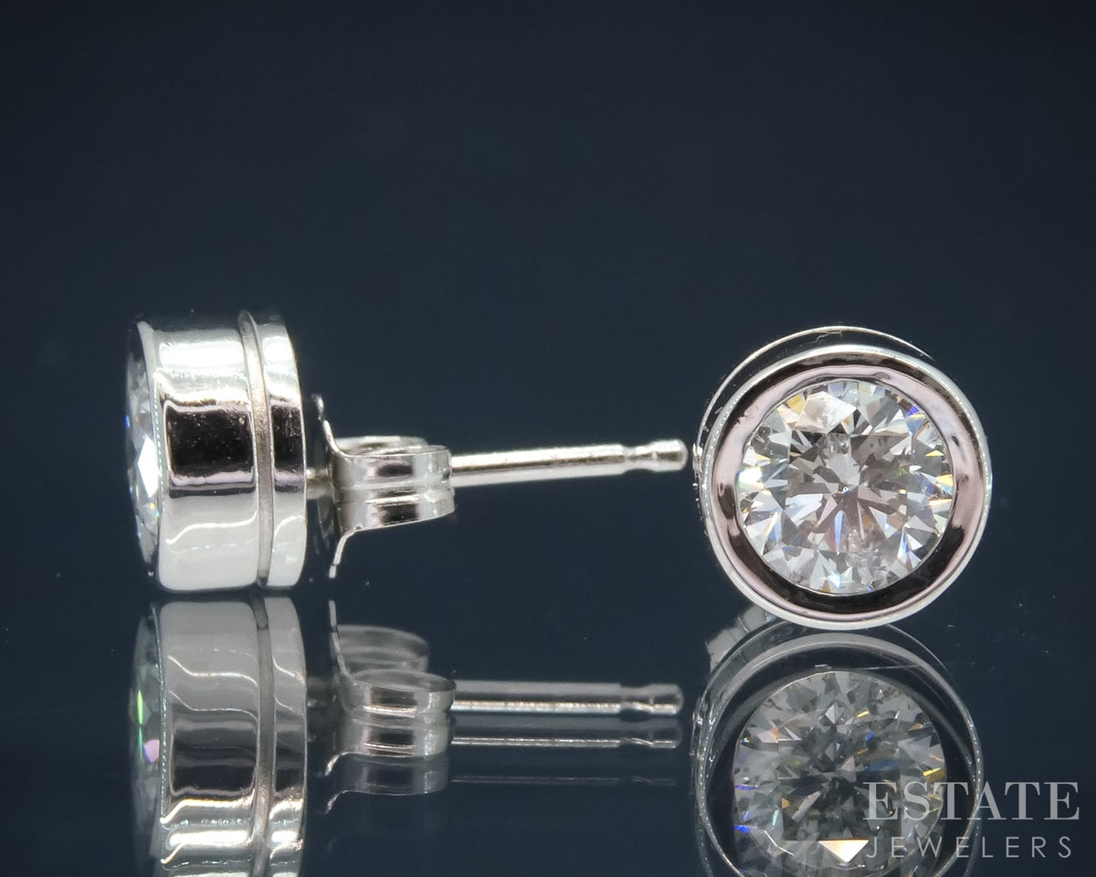 14k White Gold Round Natural .87ctw Diamond Bezel Stud Earrings p30615