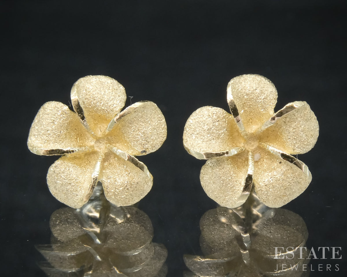 10k Yellow Gold Plumeria Flower Stud Ladies Earrings 2.3g p30715b