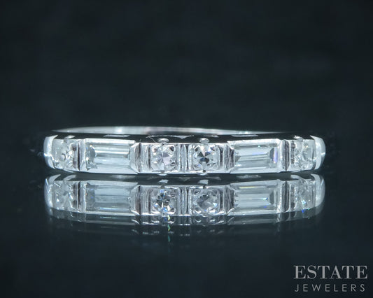 Vintage 14k White Gold Natural .08ctw Diamond Ladies Wedding Band 1.7g p31038