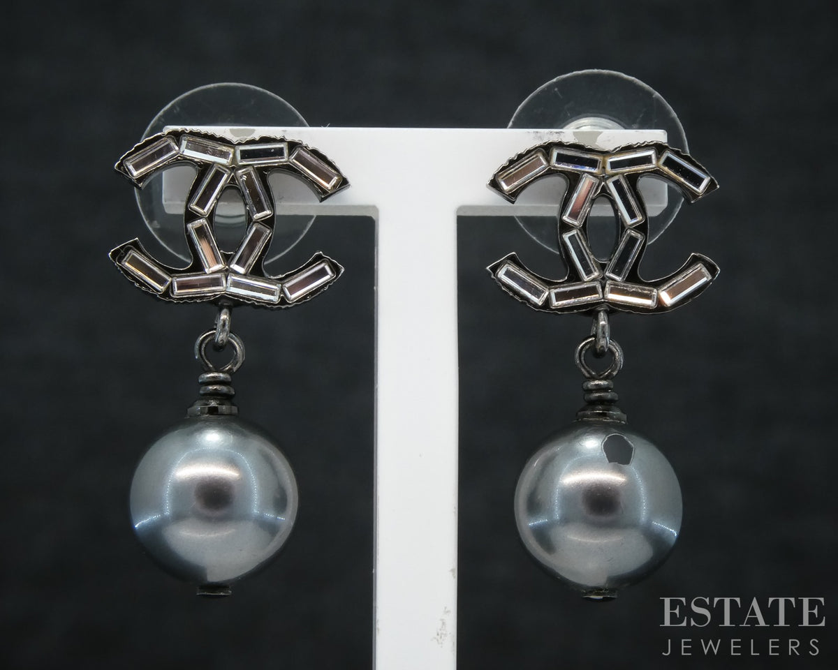 Chanel CC Logo Crystal & Black Pearl Ruthenium Dangle Ladies Earrings p30842