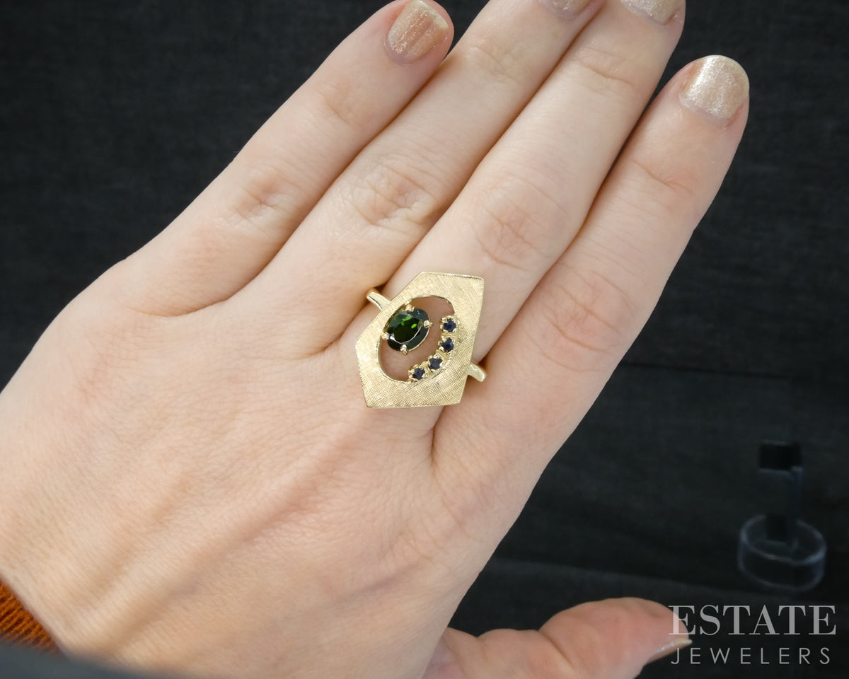 14k Yellow Gold Oval Natural Green Tourmaline & Blue Sapphire Ring 7g p27677