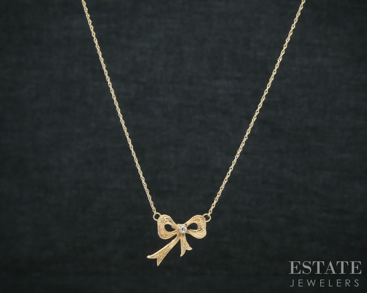 Vintage 14k Yellow Gold Natural Diamond Bow Ladies Necklace 1.2g 18.5"L p27874