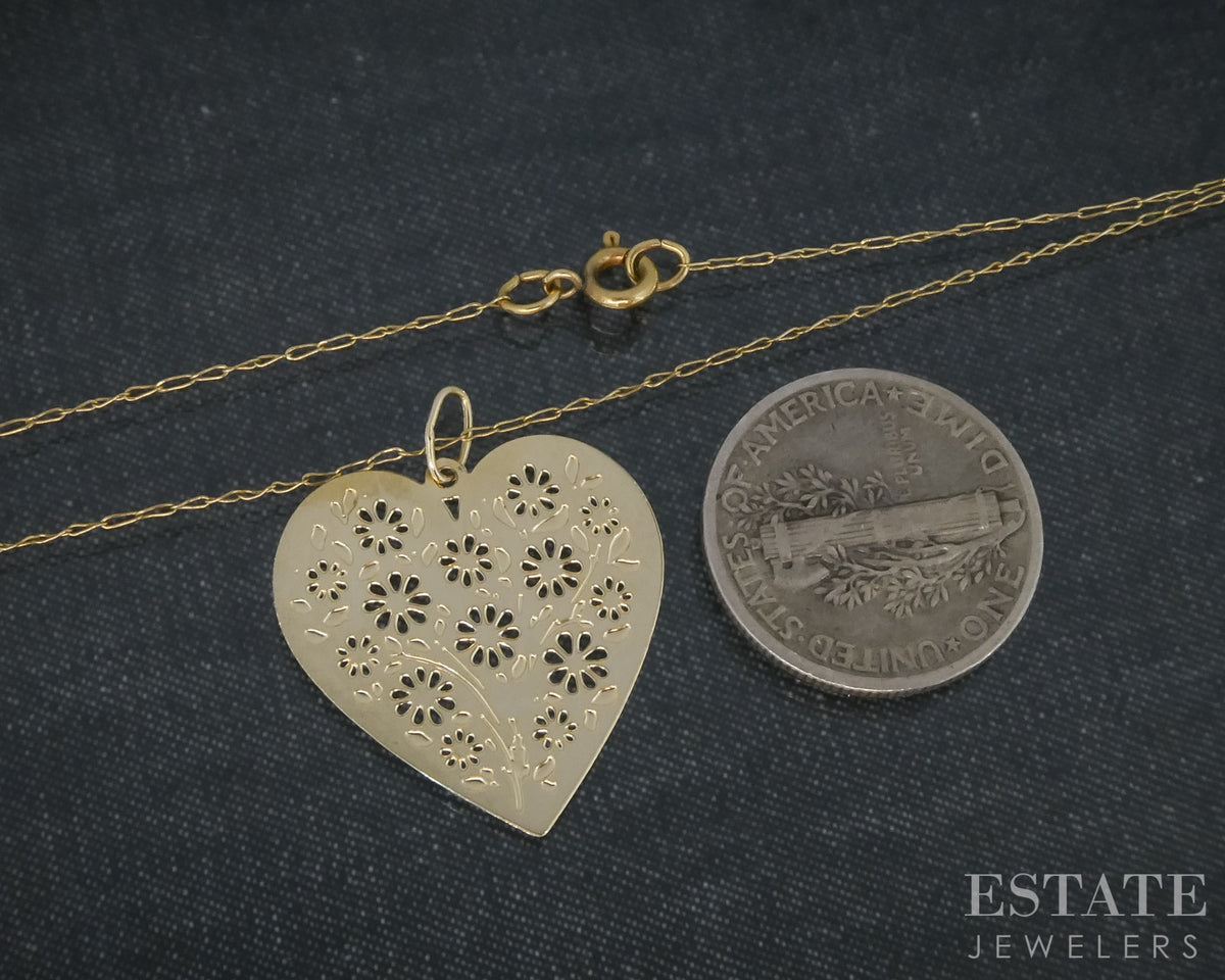 14k Yellow Gold Cut Out Flower Heart Charm Ladies Necklace 1.2g 18"L p31544