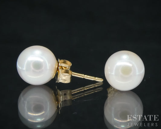 14k Yellow Gold 7.1mm Akoya Pearl Stud Ladies Earrings p31563